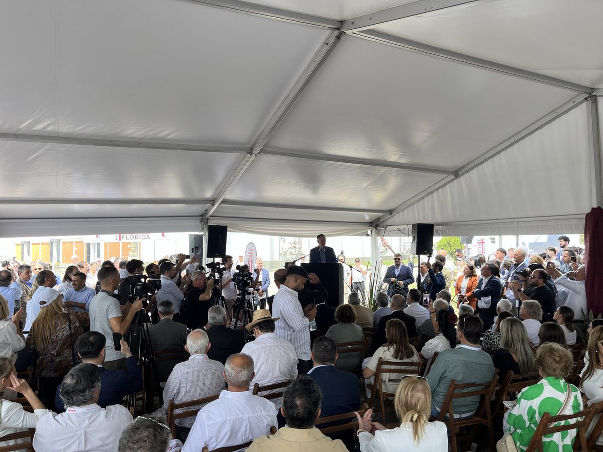 Reabrió el Frigorífico Florida. Una empresa nacional se expande, apuesta por el país y genera trabajo. Con apoyo del gobierno nacional y departamental. Ese es el rumbo.