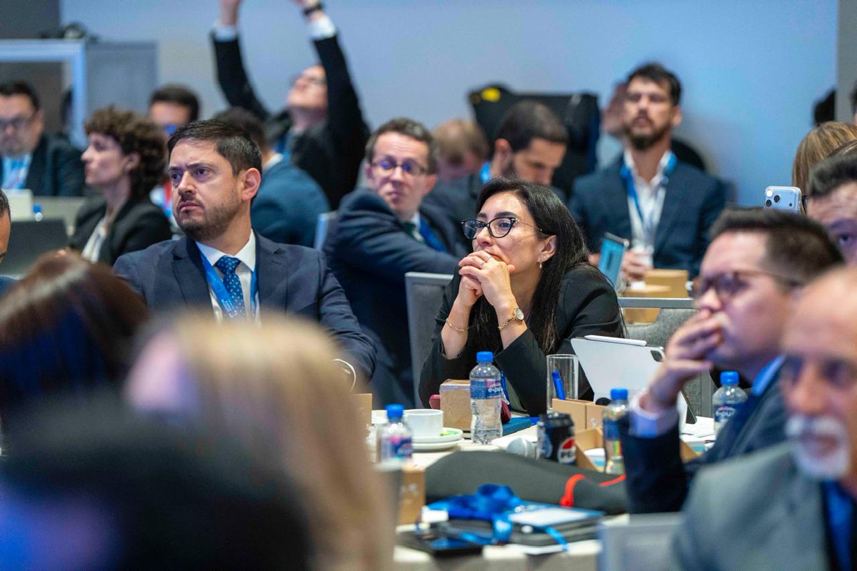 Unidad de Análisis Financiero de Chile tweet media