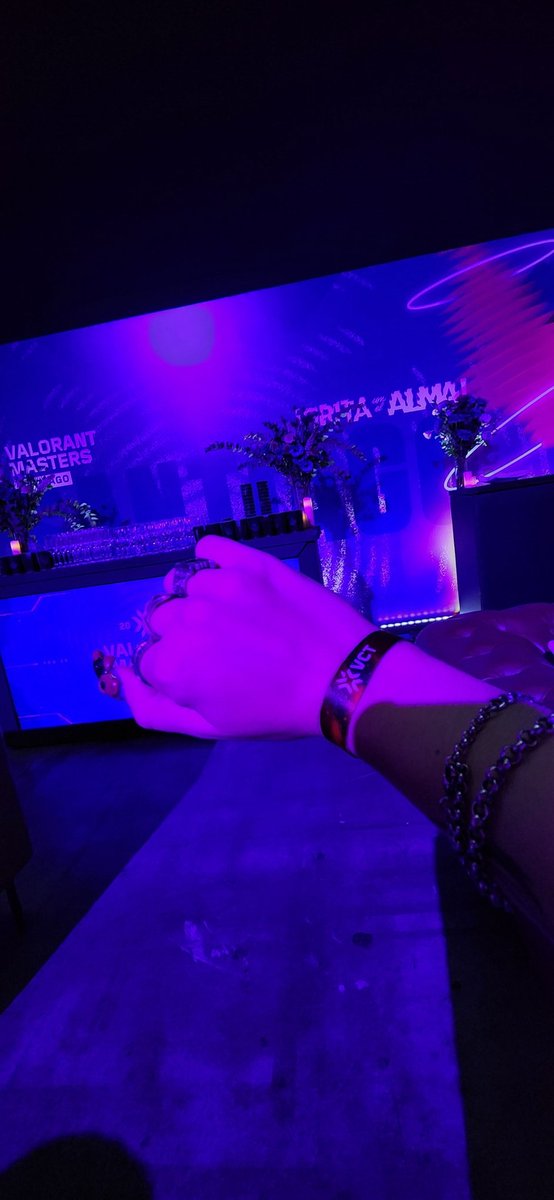 𝖘𝖆𝖑𝖊𝖒 tweet media