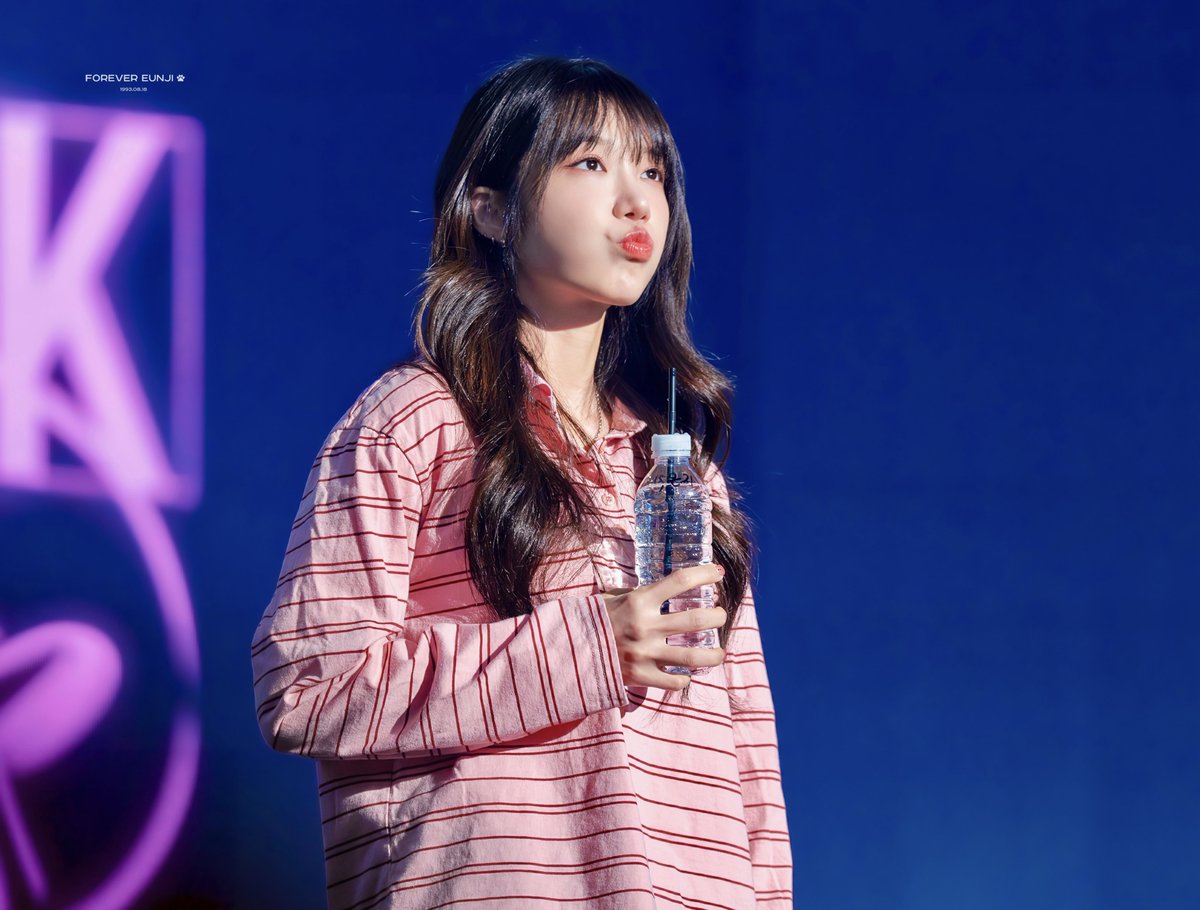 Forever__Eunji's tweet photo. 260222 The Origin : Apink SoundCheck 🎧

@Apinkjej 🐶✨

아픈곳 없이 늘 건강하기를 🥺

#Apink #에이핑크 #정은지 #은지 #郑恩地 https://t.co/eJsWKxshcU