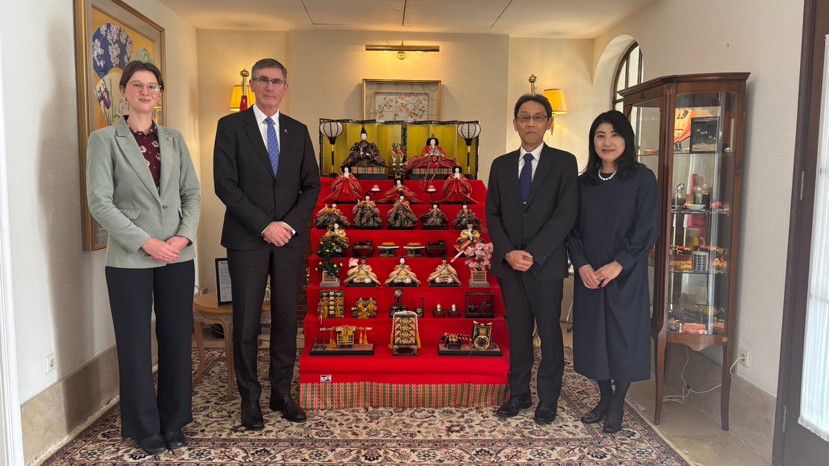 Australian Embassy, Brussels tweet media