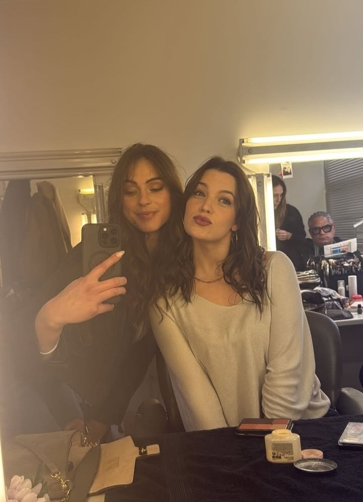 Amis pour Toujours - Family tweet media