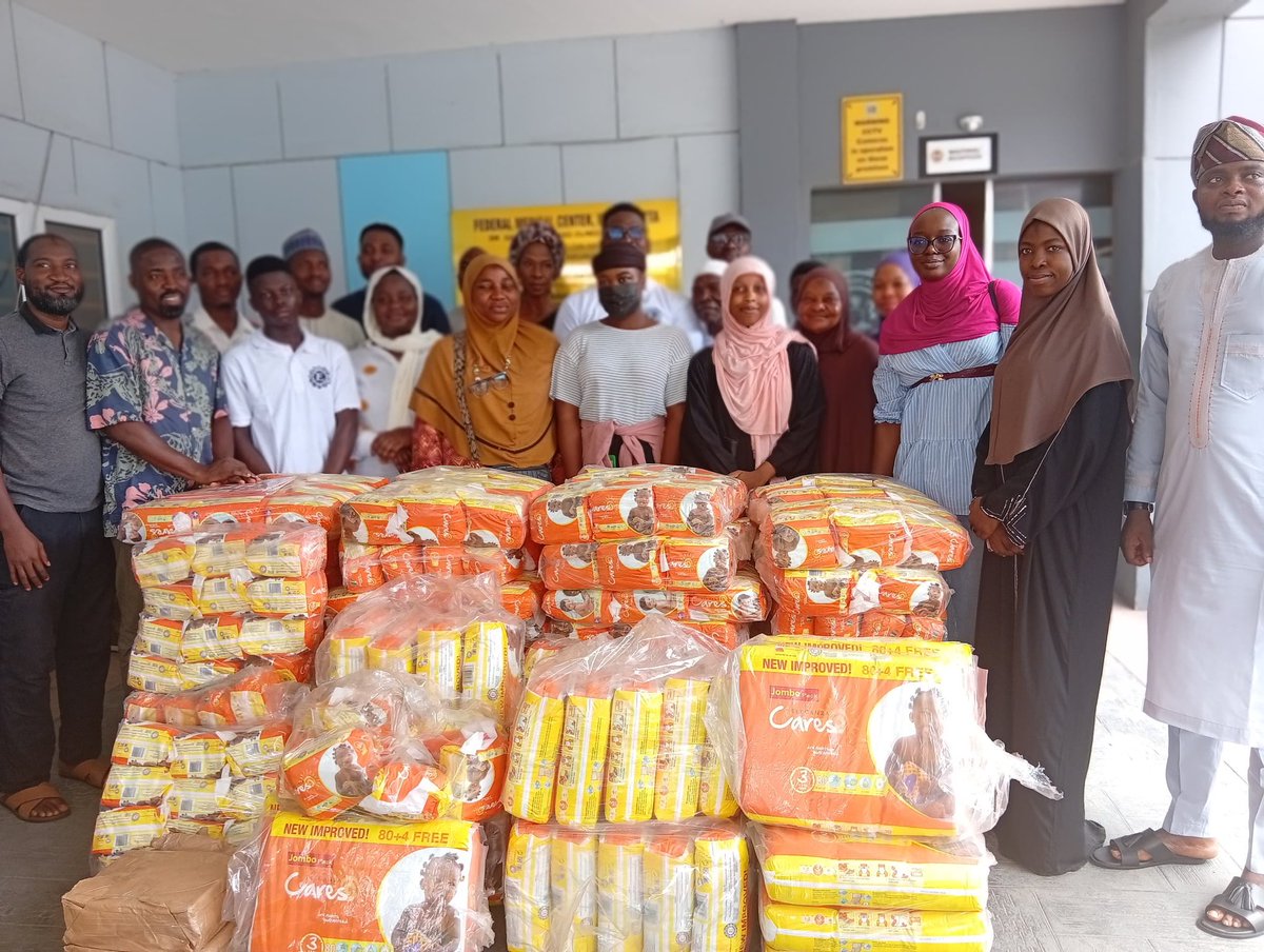 FMC_EB's tweet photo. MUSLIM GROUPS DONATES TO FMC, EB, SETTLE MEDICAL BILLS FOR NEEDY PATIENT
Lagos, Nigeria.
13th March, 2026.
#Muslims #donations #trendingnow #IranIsraelWar #Temblor #HEESEUNG_STAYS #日本アカデミー賞 https://t.co/6TCO7wsv2p