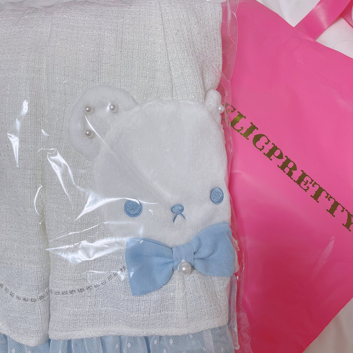 念願！しろくまアップリケジャンパースカートset🤍🧸 生地ツイードだっ