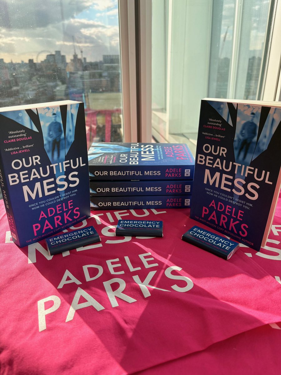 📚 Locky Loves Books 📚 tweet media