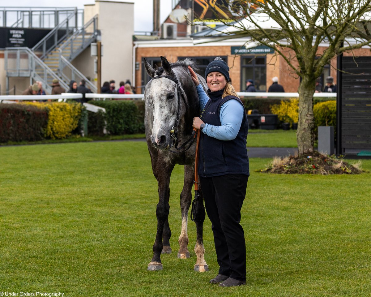 UnderOrdersPhotography tweet media