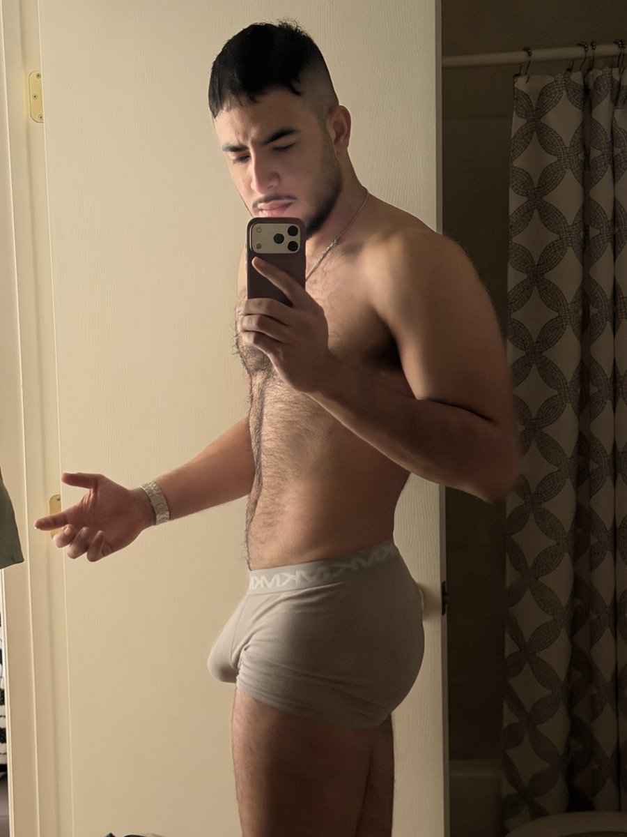 Hans Vomparkert tweet media