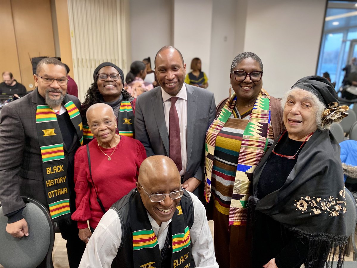 Rawlson King tweet media