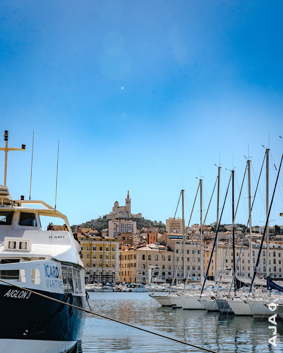 AJ Auxerre tweet media