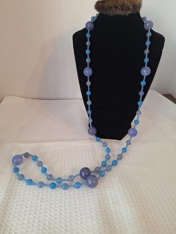 ListSale's tweet photo. Gemstones, necklaces, fossils &amp; unique jewelry treasures now open for bidding in our latest Sunny Transitions auction. Browse the catalog and place your bids before it starts to close March 19 at 2 PM PST.

https://t.co/2Pep0zv30q https://t.co/tZb1P0mZBX