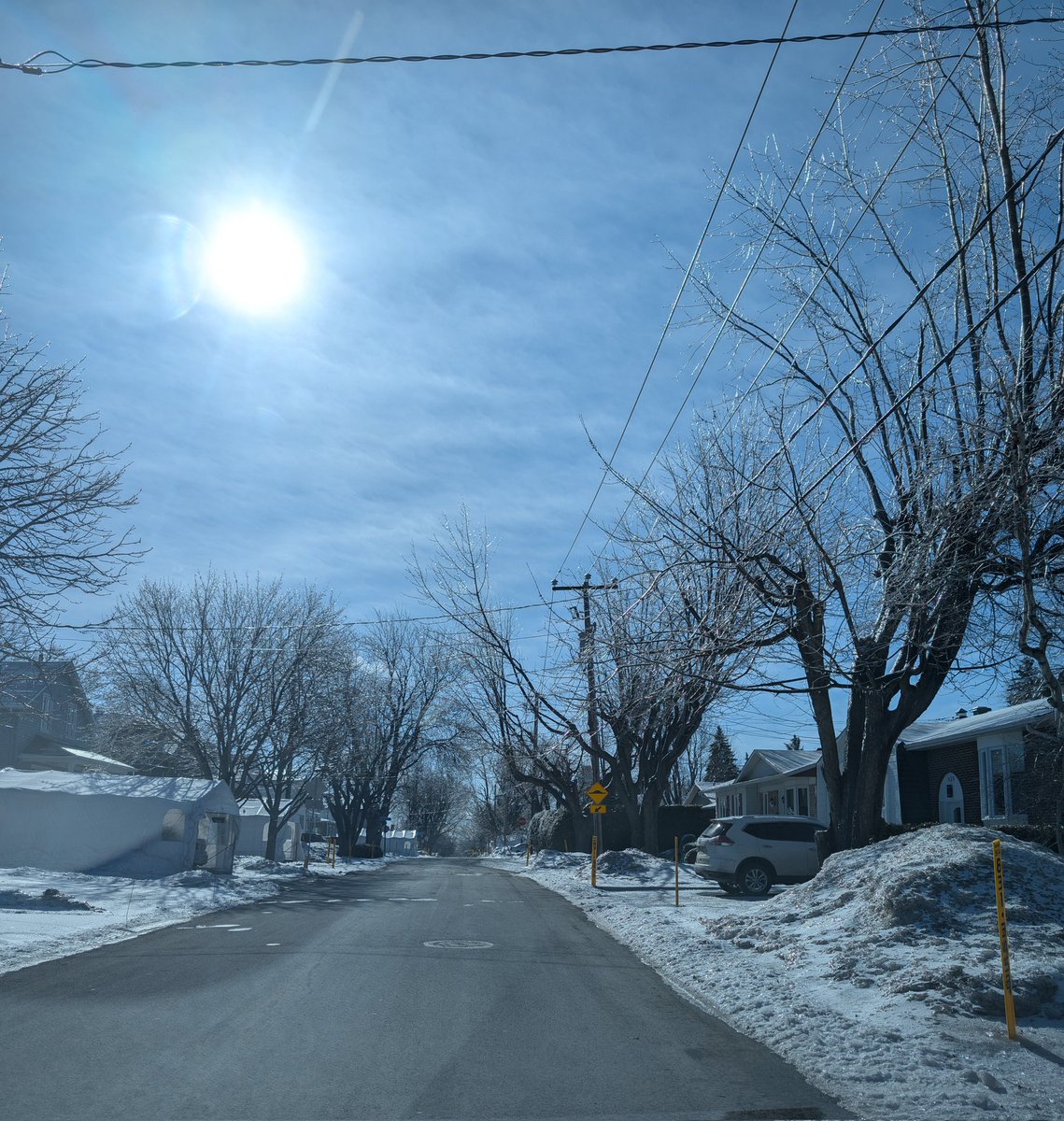 Así se ve el día por mi casa.