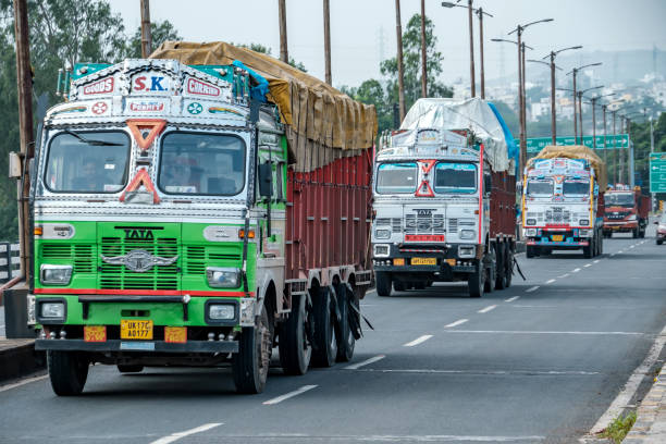 yourstrulyharsh's tweet photo. @anandmahindra @Nagaland_India Average Truck in India 🇮🇳 : Jatt Yamla Pagla Deewana... 🎵🎶🎵🎶🎼🎵🎶🎼 https://t.co/8q7LAVwJNF