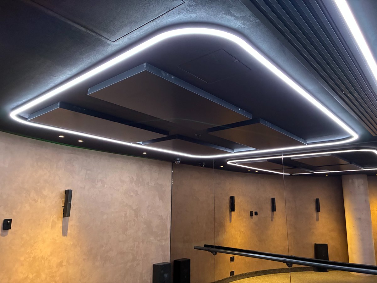 Derry Ltd tweet media