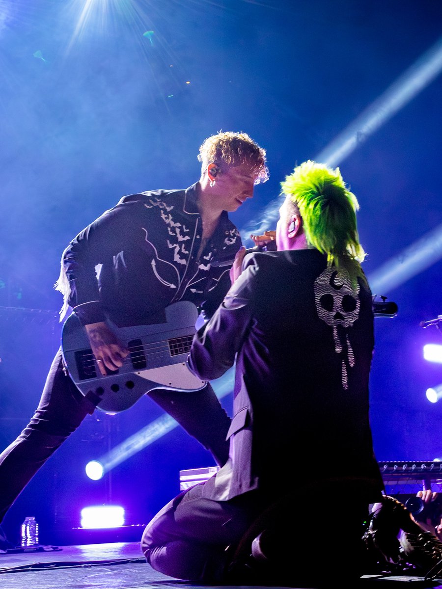 Heritage Bank Center tweet media