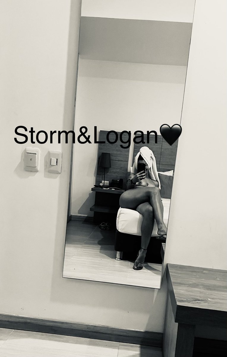 stormlogan9's tweet photo. Recién bañadita esperándote 👇  😏
Si te gustaría acompañarme? https://t.co/bmGN465KXU