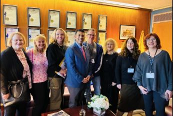 GreeceTeachers's tweet photo. Reps from the Greece Professional Learning Center, including Michelle Ebert (ARHS) &amp; Barb Morreale (ARMS), &amp; NYS Teacher Centers throughout the state met w/legislative policymakers to highlight the work of our teaching colleagues at NYSUT's annual Committee of 100 Event. https://t.co/wm7LnGcnZa