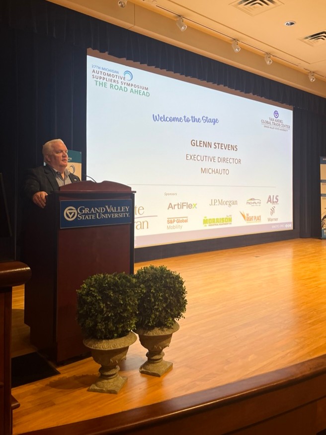 MichAuto tweet media