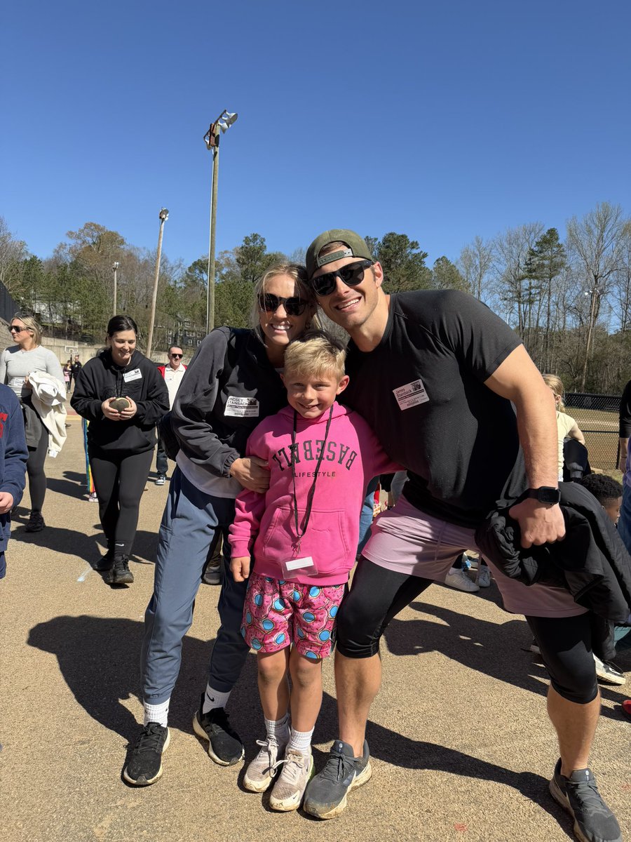 Mrs. Badal tweet media