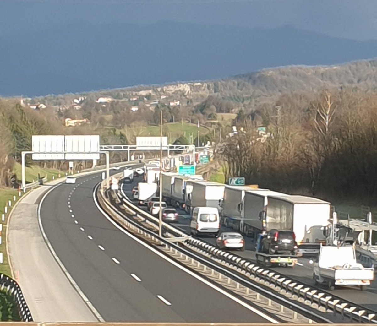 Zvone Černač tweet media