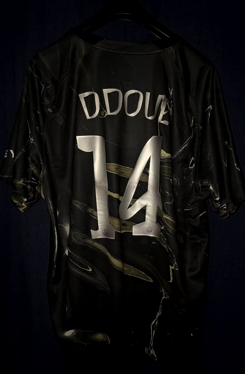 lélé ❤️💙 tweet media