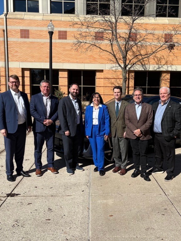 MichAuto tweet media