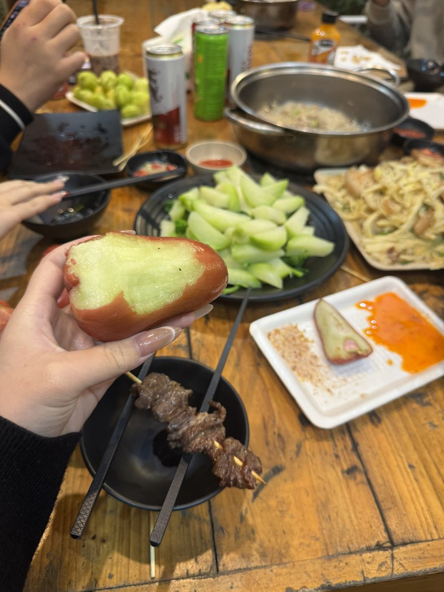 别惹我 tweet media