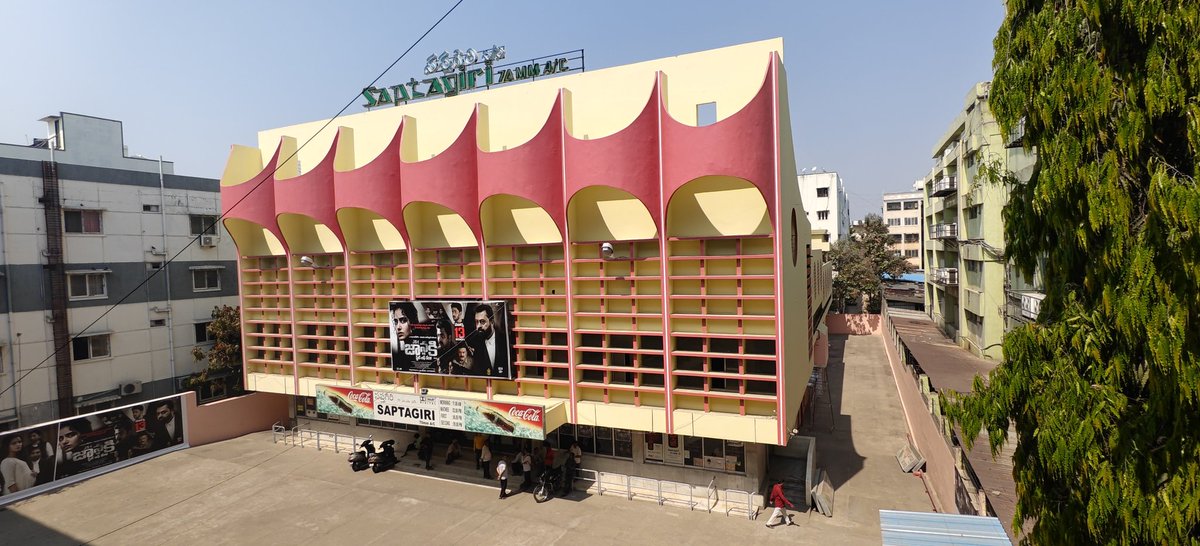 CineManiac tweet media