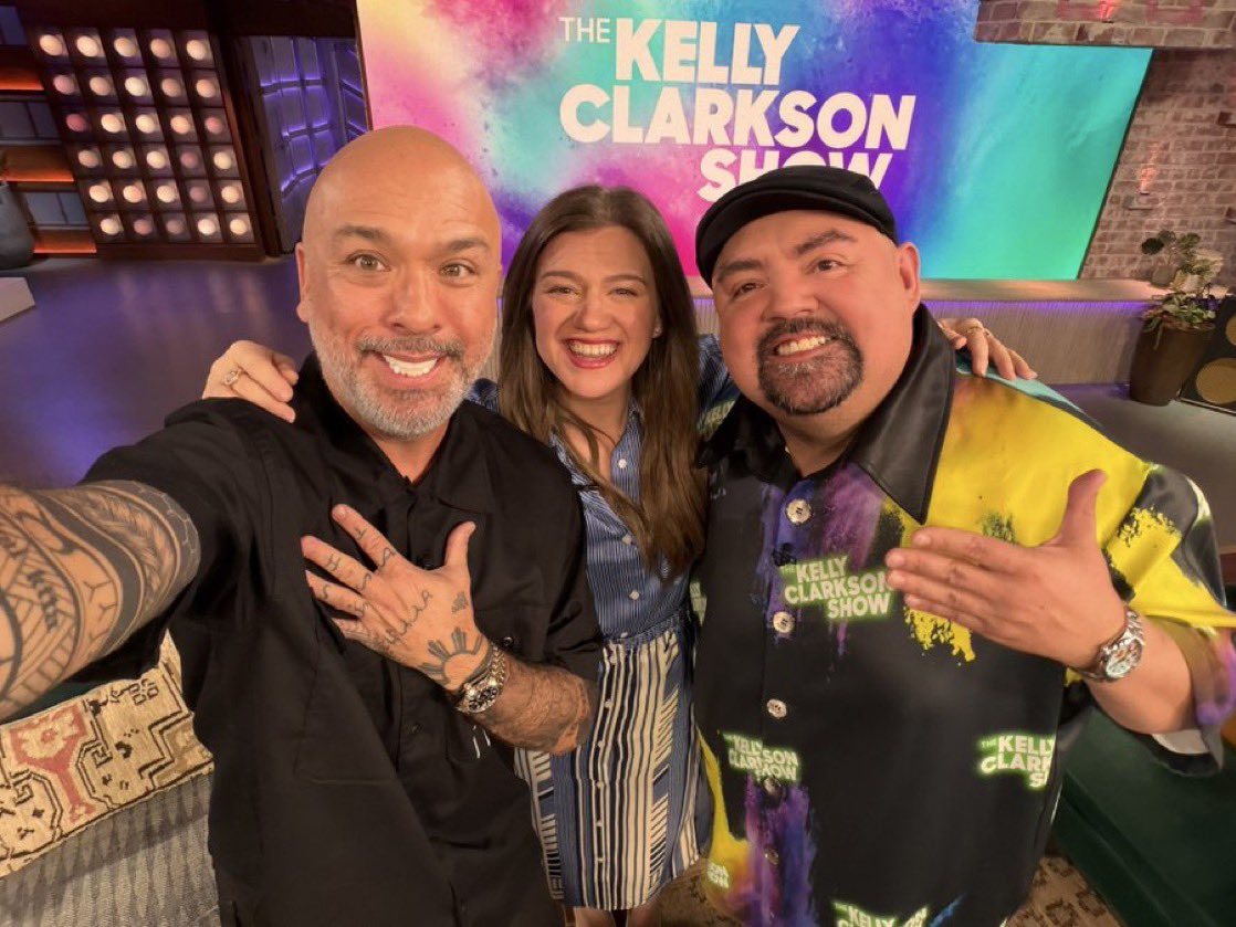 Gabriel iglesias tweet media