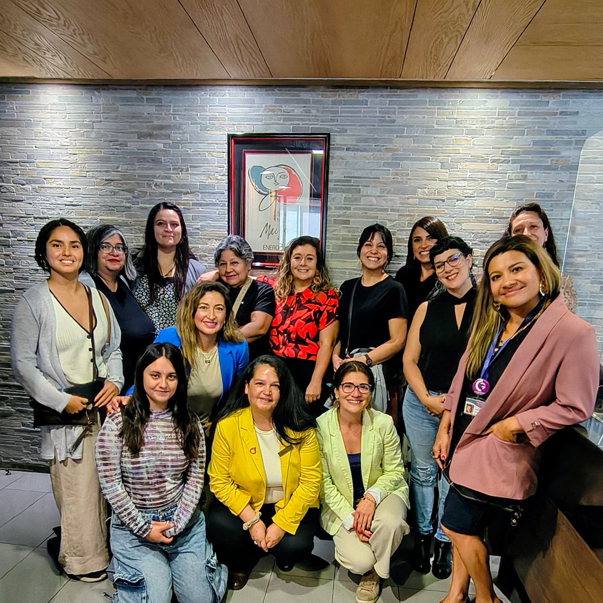 💫En el marco del Día Internacional de la Mujer, desde SernamEG Valparaíso realizamos un desayuno con participantes de nuestros programas, generando un espacio de encuentro, diálogo y reconocimiento.

Trabajando por la autonomía y el fortalecimiento de las mujeres en la región.💜