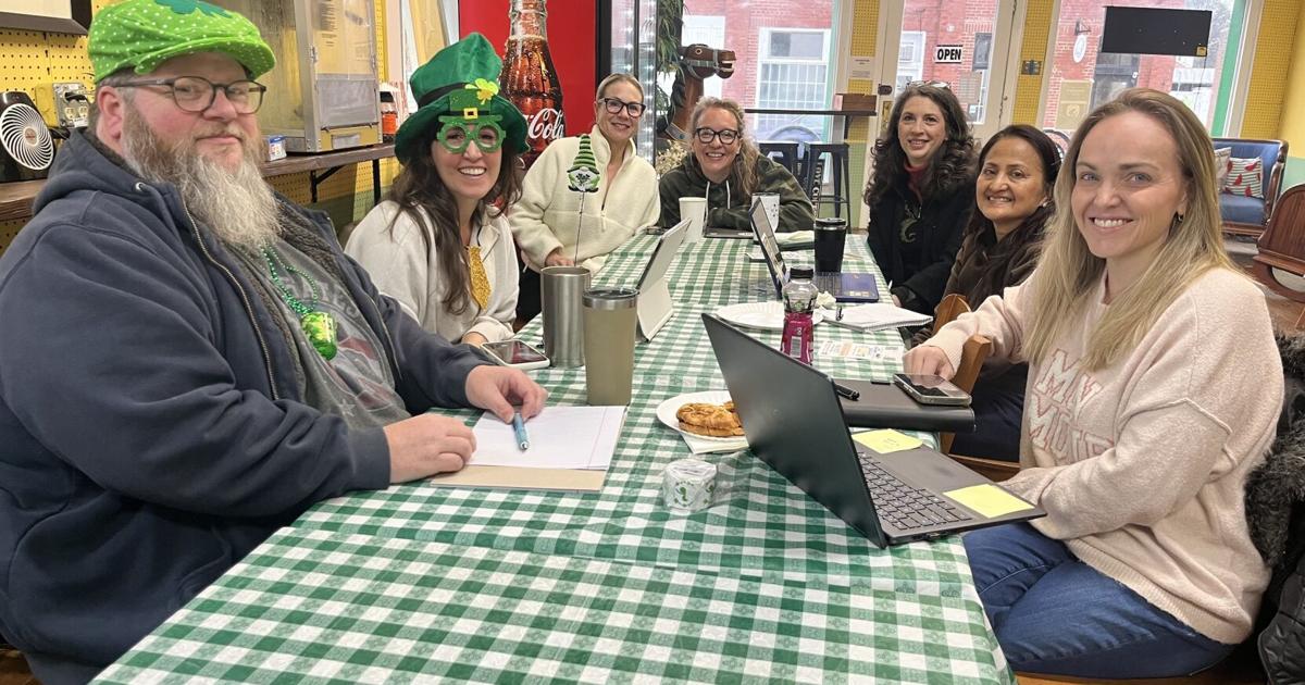 Get Out Loudoun tweet media