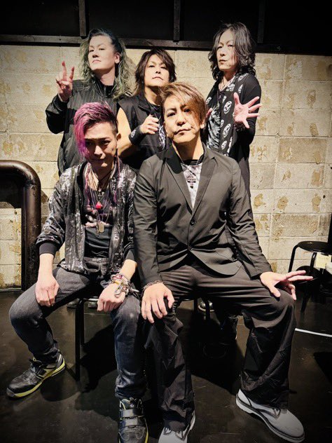 sexyfinger75's tweet photo. the CYCLE目黒終了、ありがとうございました🤘
ジョーさんBD🎂をみなさんとお祝い🎉
おめでとう🎉
日付変わって明日15日はDASEINさんでお祝い🎉
よろしくお願いします🔥 https://t.co/adIcZ2AHt1
