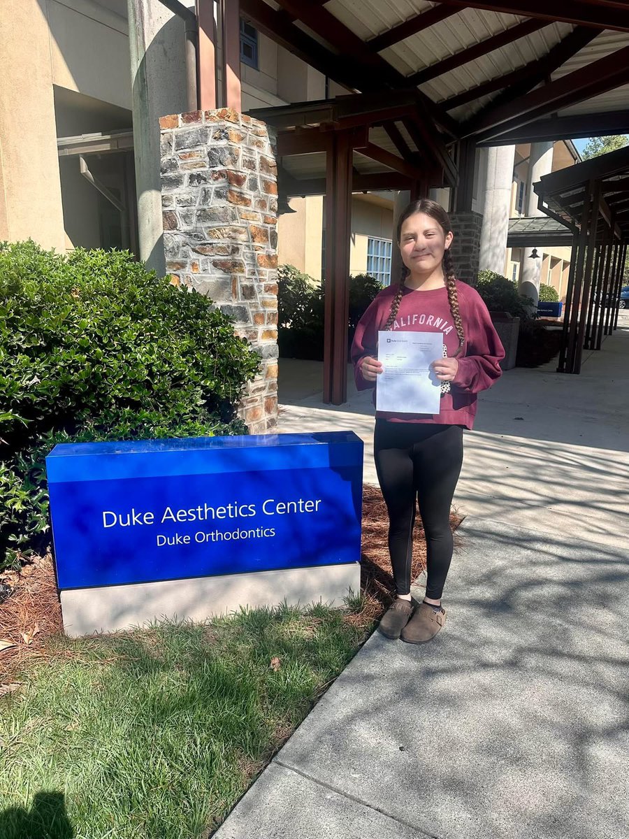 CheyenneS_27's tweet photo. I have finally been cleared to play softball again since having surgery! Can’t wait to hit the field tomorrow with my cCu family.
#softball #uncommited #cCu @mumonarchs @_Coach_Alex_ @paindawg45 @SoftballPortal @UWAA_United @UncommittedUTR @AppStateSB @UncommittedUsa https://t.co/FGyZelWaJj