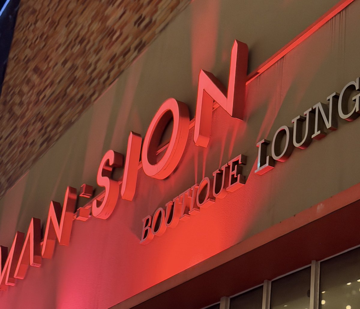 👩🏻‍❤️‍💋‍👩🏼 tweet media