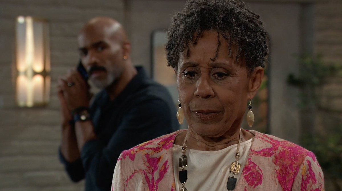 GeneralHospital's tweet photo. Stella found something she wasn't meant to see at Jordan's place. How long will it be before Curtis learns her secret as well?
A dramatic, new #GH starts RIGHT NOW on ABC! @VerneeWJohnson_ @donnellturner1 https://t.co/LNExEOsLSk