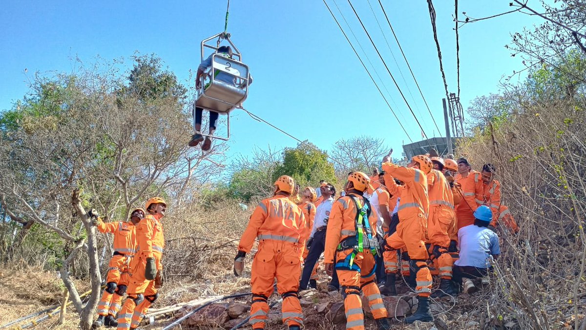 06 NDRF VADODARA tweet media