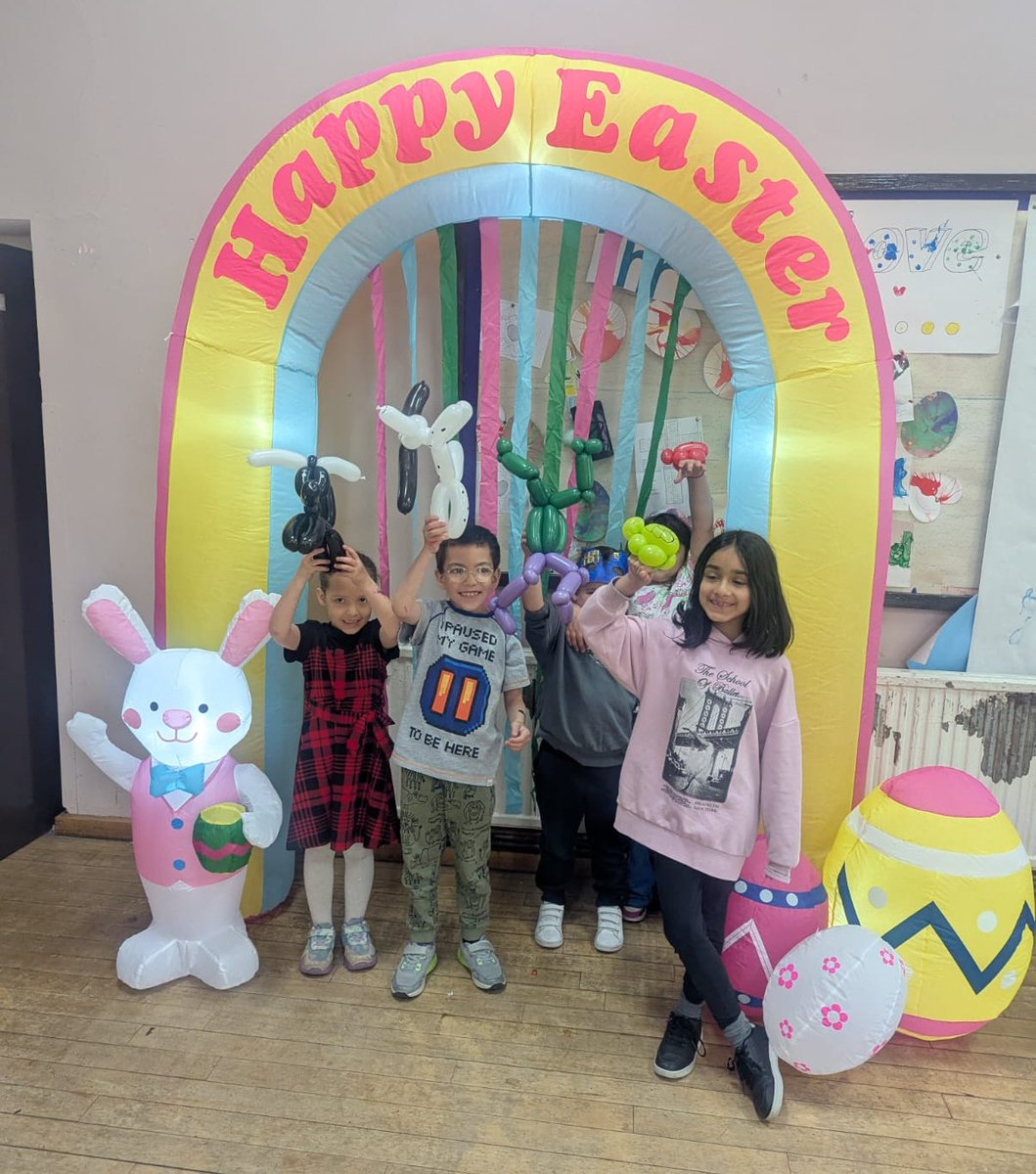 SoTCityCouncil's tweet photo. Bookings for Easter HAF are now live!

We are providing more than 10,000 opportunities with The Hubb Foundation for children to have fun this Easter.

Read more and access the booking site here: https://t.co/sD6hPZSQW5 https://t.co/h9rN3xcLXT