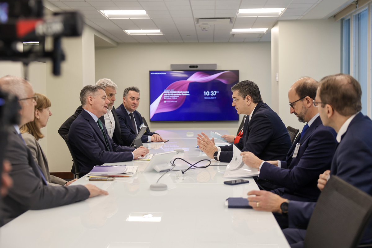 Apostolos Tzitzikostas tweet media