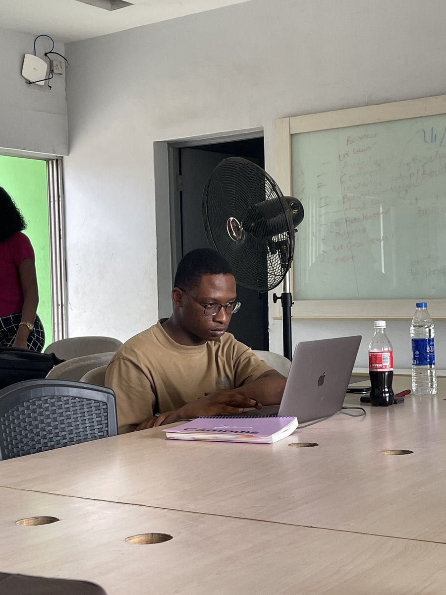 Carpe Diem tweet media