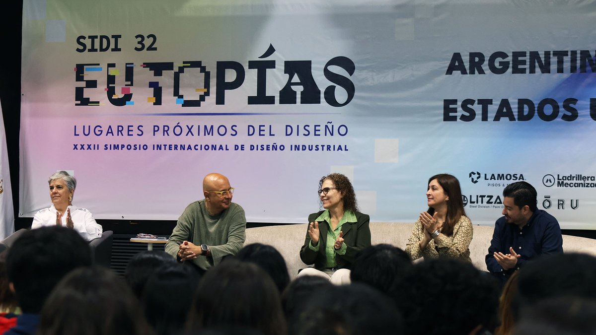 uanl's tweet photo. La #FARQ llevó a cabo “La Ocho” 8️⃣, una semana académica y cultural que reúne conferencias 💬, talleres 📝 y encuentros internacionales 🌎 para potenciar el aprendizaje de sus estudiantes 🙋‍♀️🙋‍♂️.

Conoce más ➡️ https://t.co/skoyyO0pub https://t.co/eoA1XBDfw6