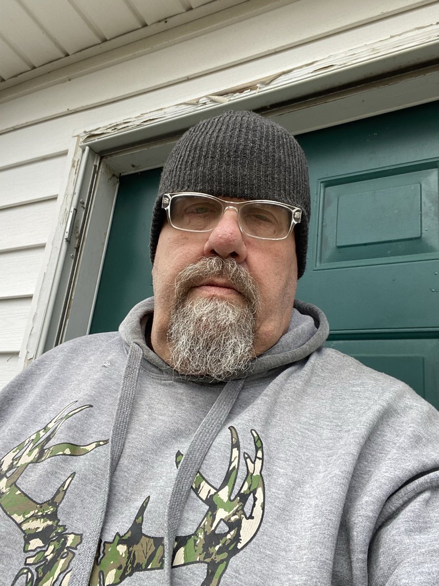 Jonathon Chaz tweet media