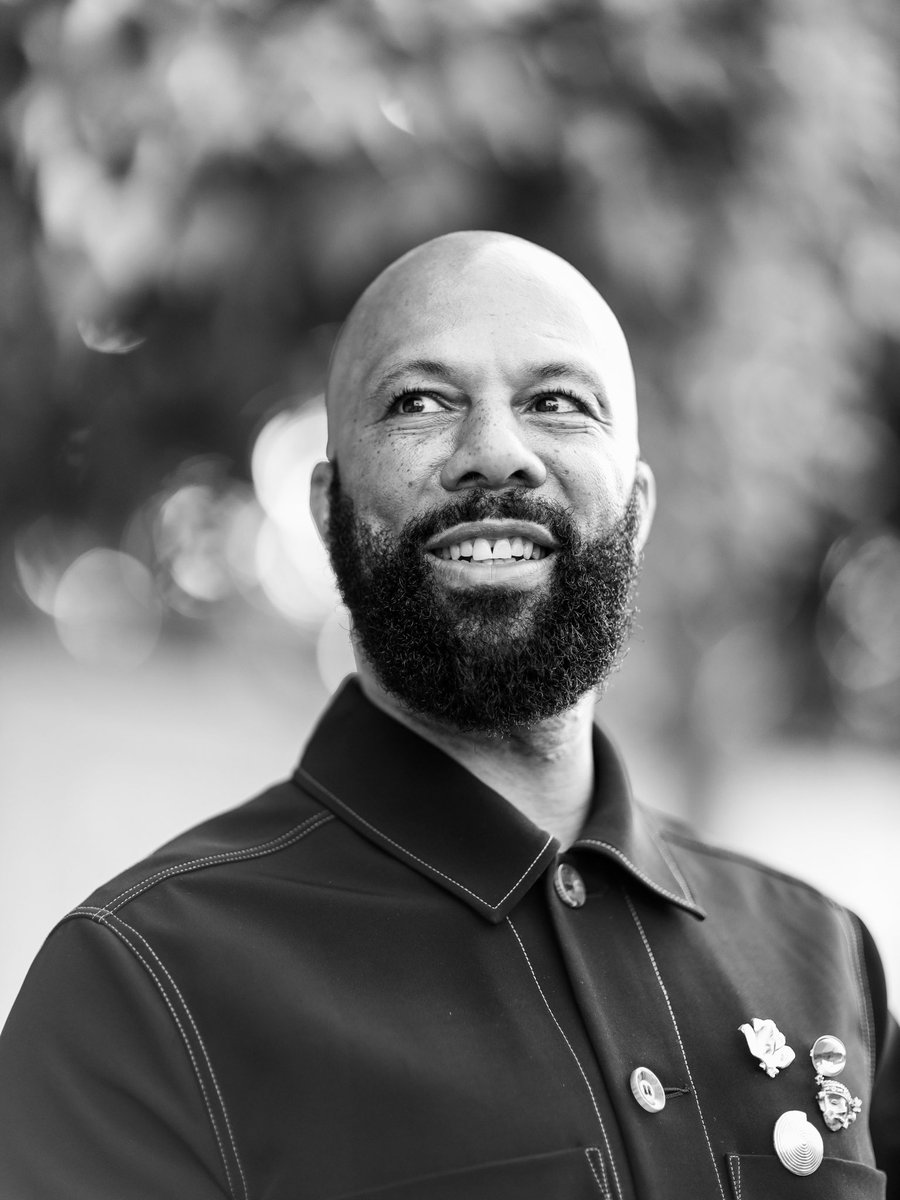 iamFREETODREAM tweet media