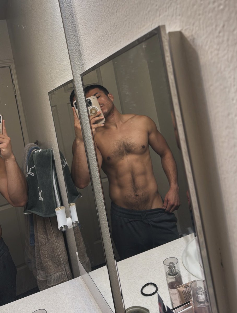 ✨AI Parody✨ tweet media