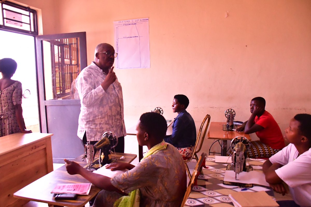 YEGO CENTRE GISAGARA tweet media