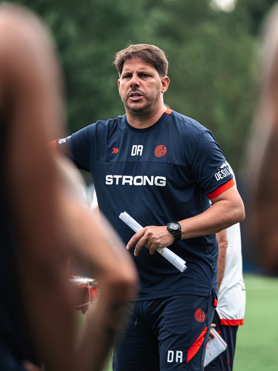 San Lorenzo tweet media