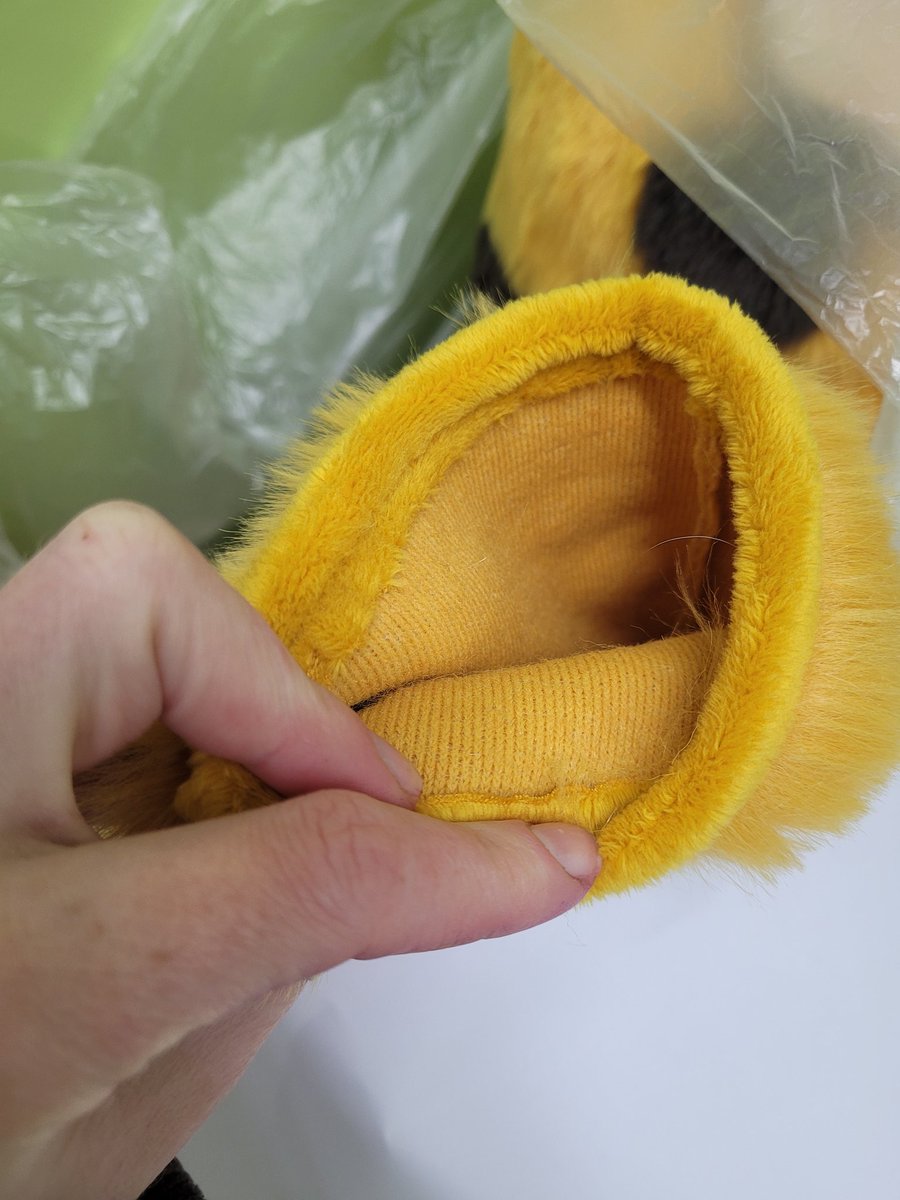 Selkie Suits tweet media