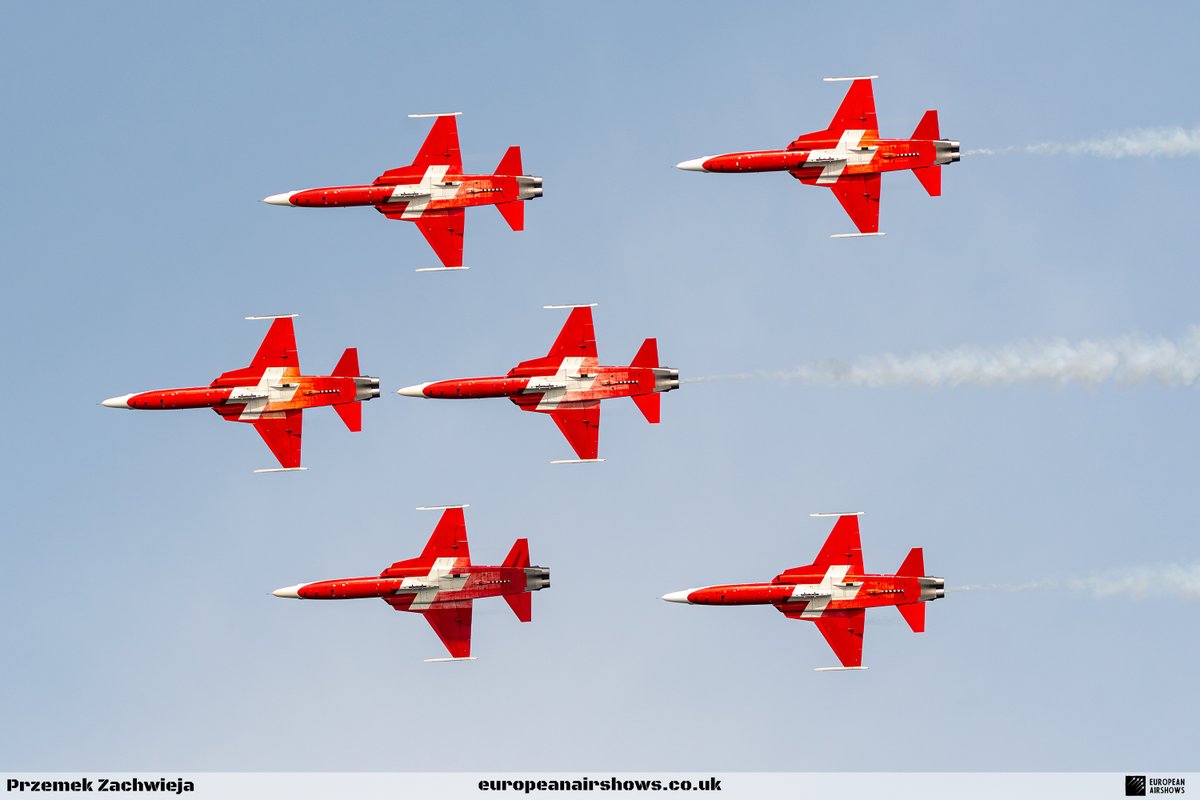 European Airshows tweet media