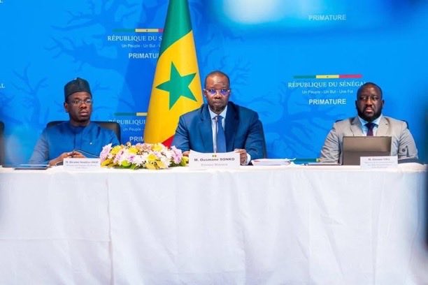 SALLAlioune20's tweet photo. RENÉGOCIATION DES CONTRATS : LA PROMESSE DEVIENT RÉALITÉ. 

La renégociation des contrats constitue l’un des engagements majeurs du gouvernement du Sénégal en faveur de la souveraineté économique nationale. https://t.co/vPiPIG9c9L