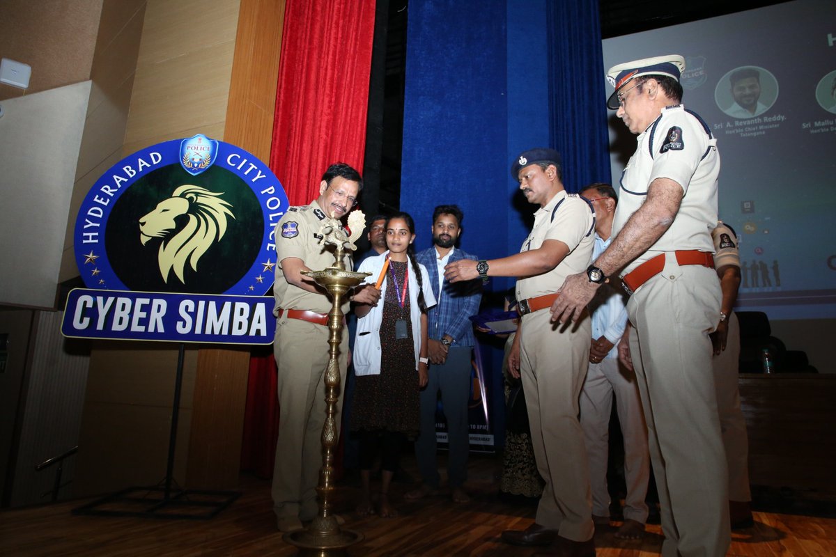NewsMeter_In's tweet photo. #Hyderabad:
@hydcitypolice Commissioner V.C. @SajjanarVC_IPS, IPS, urged #citizens to actively spread #cybercrime awareness at the #CyberSimba Volunteer Orientation held at #TGiCCC, #BanjaraHills.
Launched under ‘#JagrutHyderabad – #SurakshitHyderabad’, the #CyberSimba initiative has already enrolled 1,717 #volunteers, who reached 2 lakh people through 5,118 awareness drives.
He warned about rising scams like #digitalarrest, #faketrading and #investmentfrauds, advising people, especially #women and #youth,to be cautious #online.
#Citizens were urged to report cybercrime immediately to 1930 during the ‘#GoldenHour’ to improve chances of recovering lost money.
#Victims can also file #FIRs online through ‘C-Mitra’ without visiting a police station.
