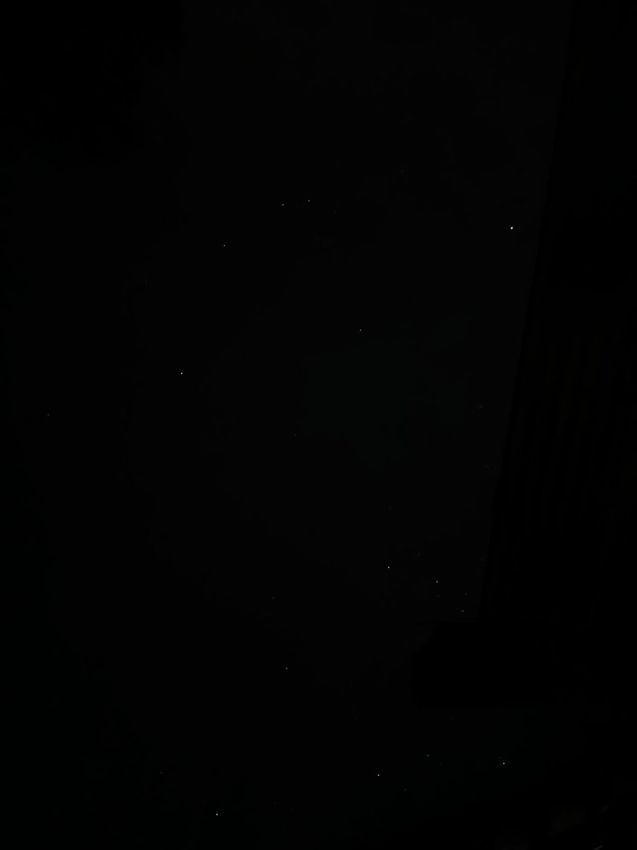 ☔︎︎ tweet media