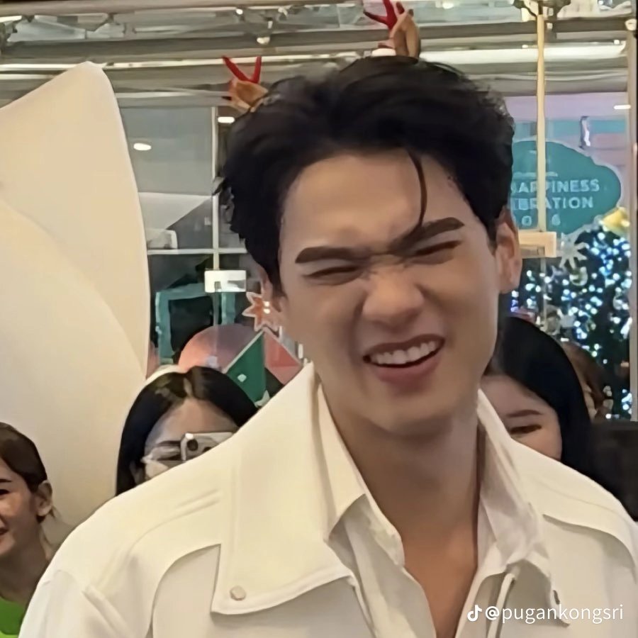 ᴘʟ 💋 tweet media